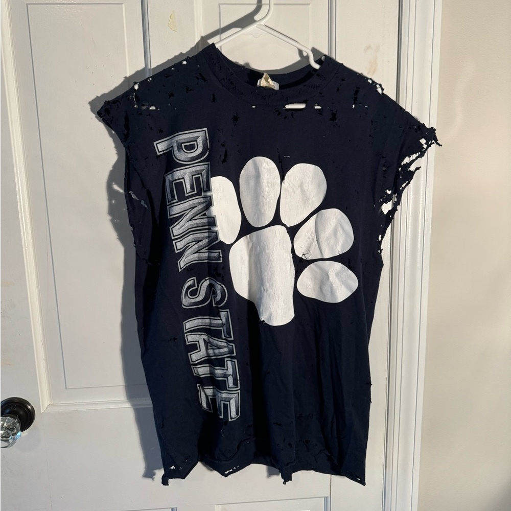 Distressed Penn State Vintage Tee shirt